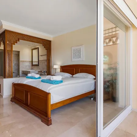 Apartment Malibu Jacuzzi Penthouse Panoramic Sea View By Costarentals - Ref 245 *